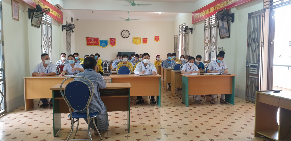 Bệnh viện Phổi Hà Giang tổ chức họp hội đồng người bệnh cấp bệnh viện